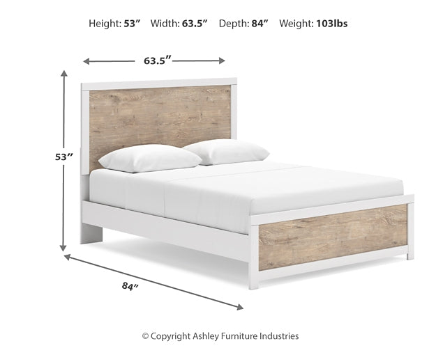 Charbitt  Panel Bed